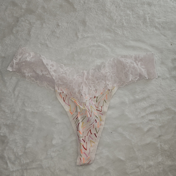 Victoria Secret underwear - Picture 2 of 7